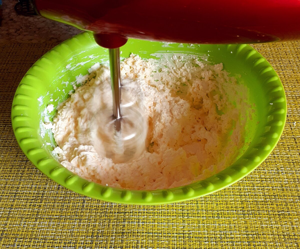 можно ли взбить творог. можно ли взбить творог. миксер для творога. взбитый творог. блендер для взбивания творога.