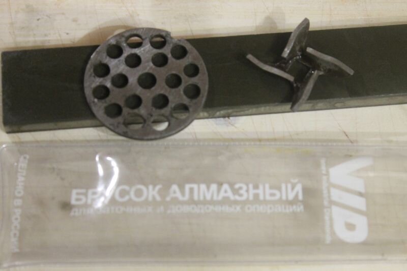 ножи повеселевшие