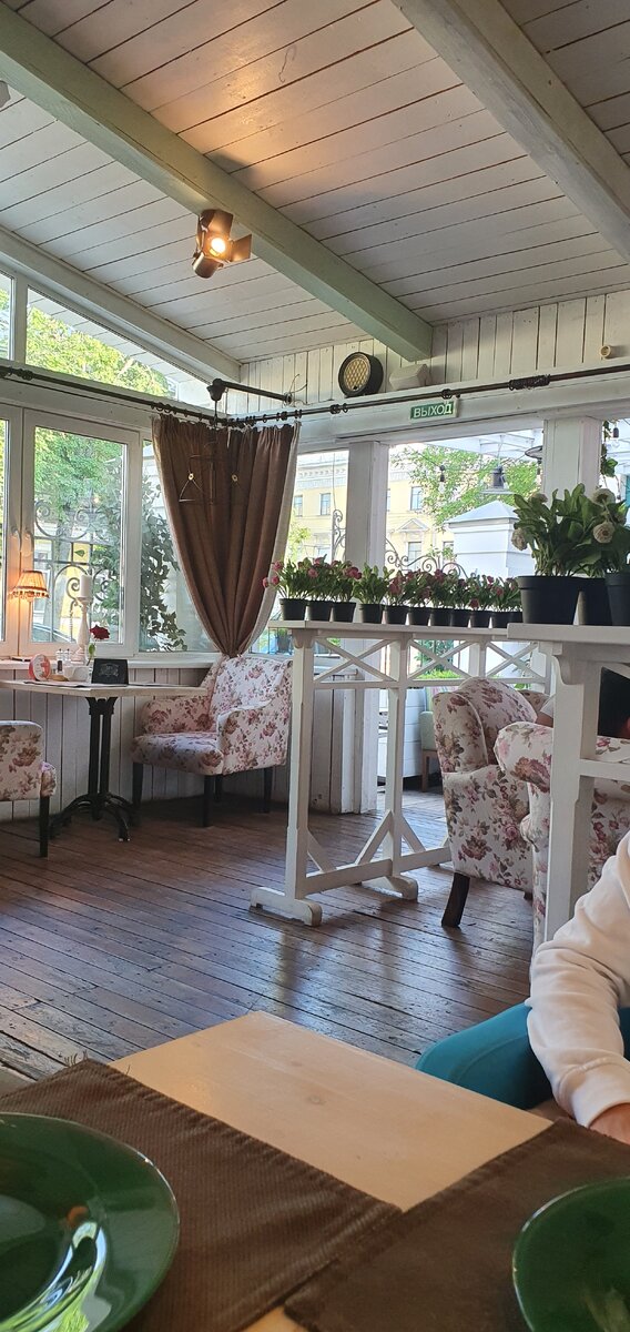 Интерьер.  веранда 