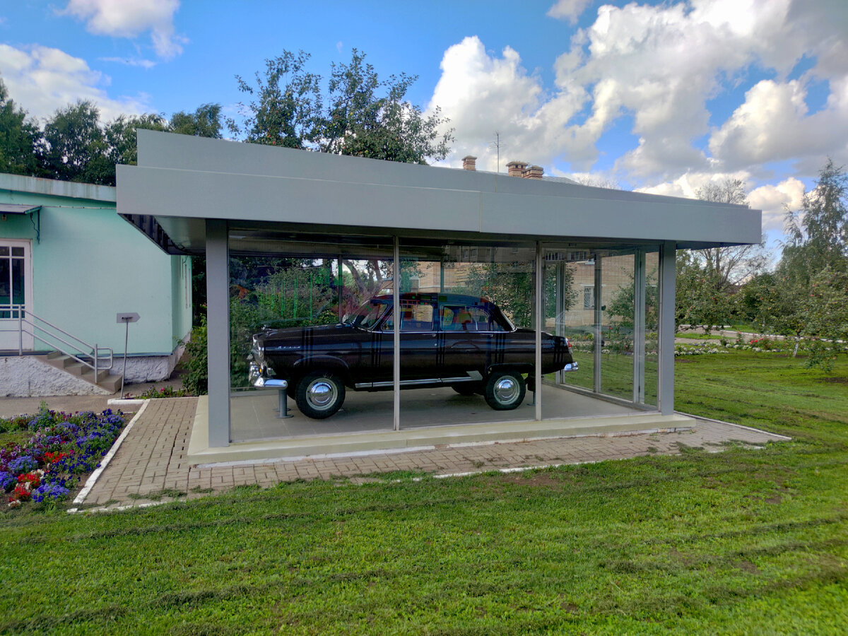 Волга Ю.А. Гагарина