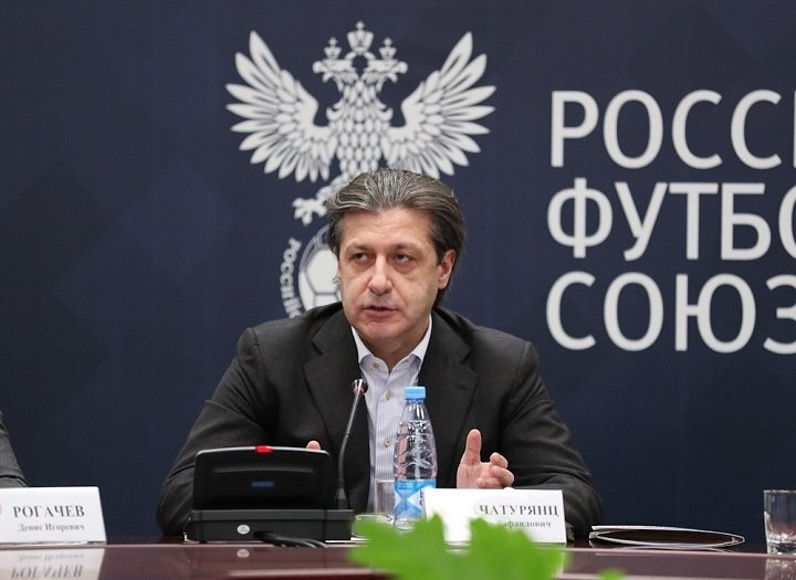 Новому Президенту РПЛ Ашоту Хачатурянцу предстоит решить, чьи интересы важнее. Фото: официальный сайт Российской Премьер-Лиги