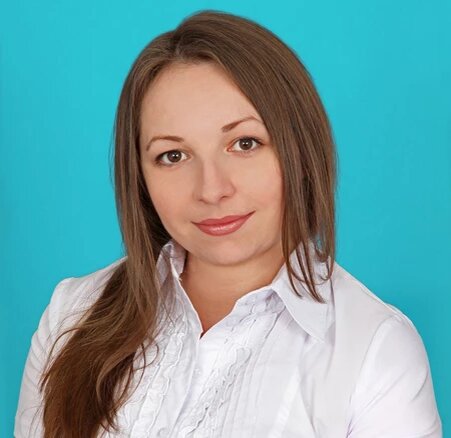 Адвокат Алина Маникова