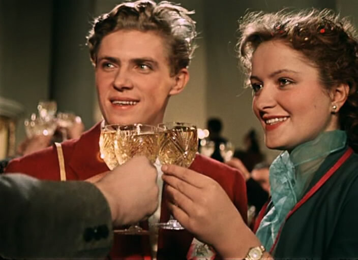 Владимир Гусев и Лариса Шепитько в фильме «Карнавальная ночь»