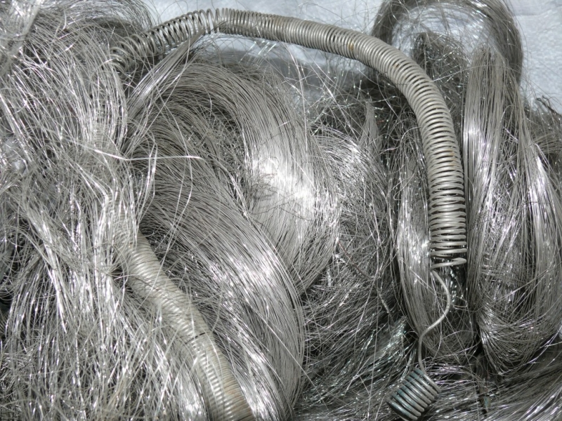 Примерно такие мотки проволоки сдают на приемки, а ты потом сиди и разматывай