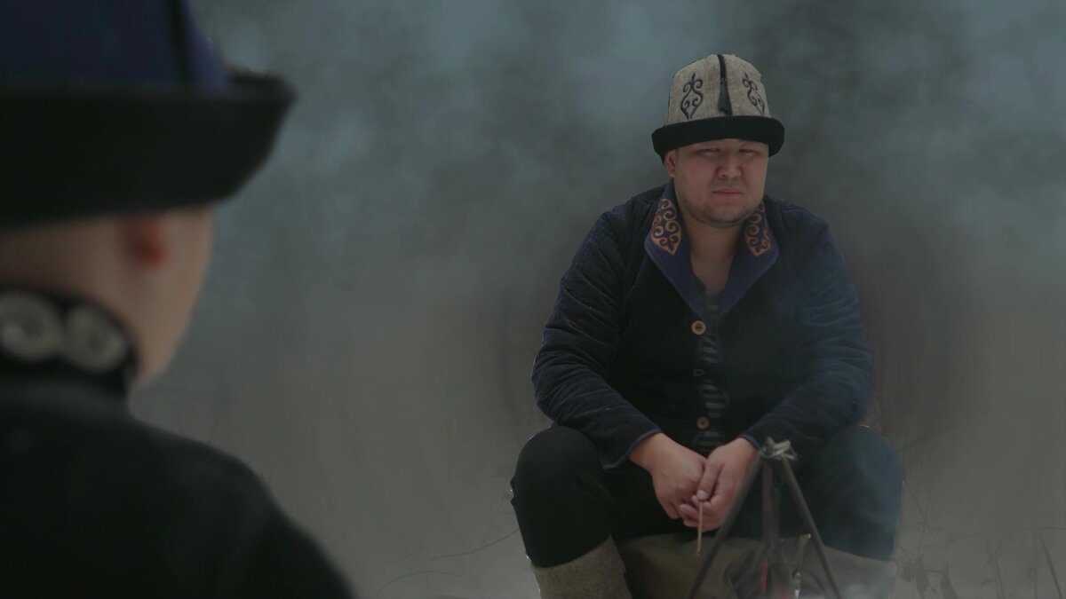 Кадр из первой серии.