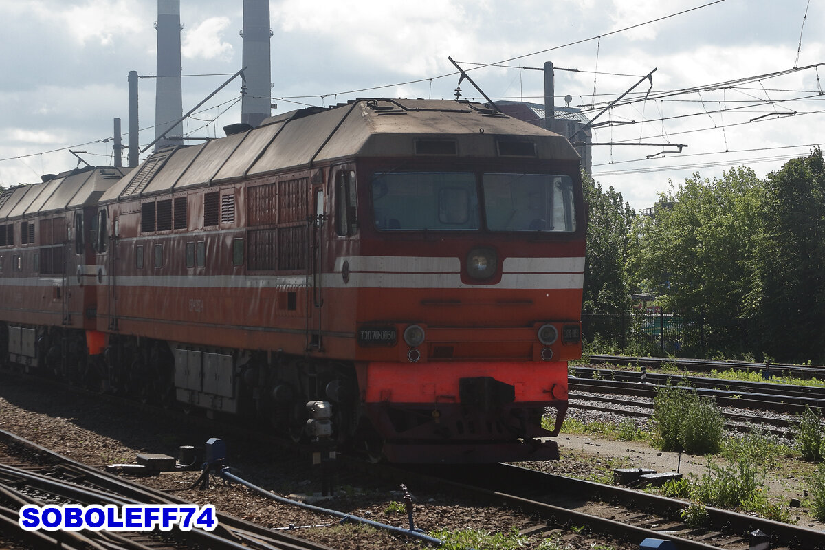 ярославль питер поезд. тэп70 тчэ-14. электричка фото. электричка тверь санкт-петербург тверь. поезд рыбинск санкт петербург.