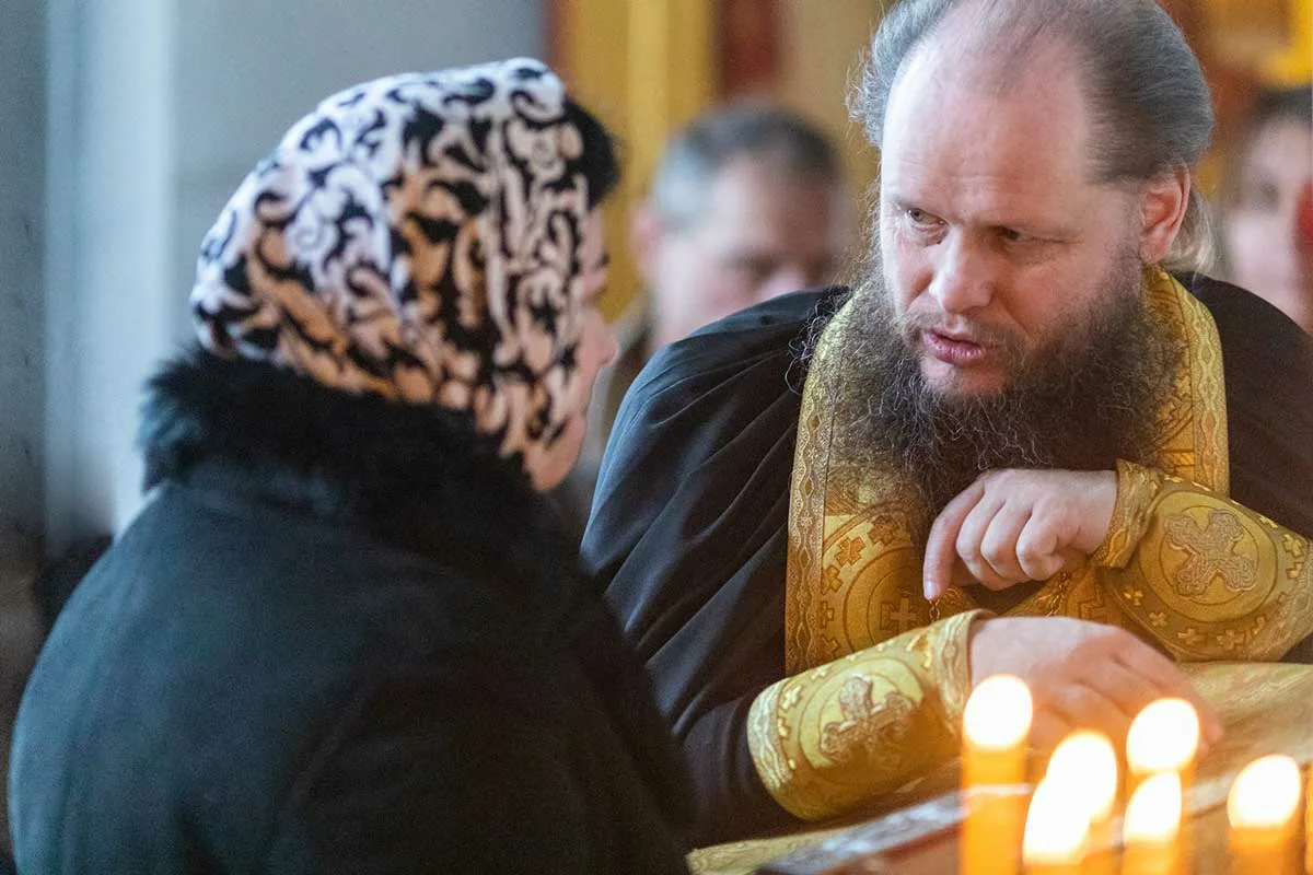 Подготовка к исповеди читать каноны. Православный священник. Исповедь Православие. Исповедь и Причастие.