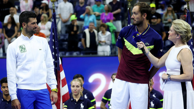   Новак Джокович и Даниил Медведев. Reuters