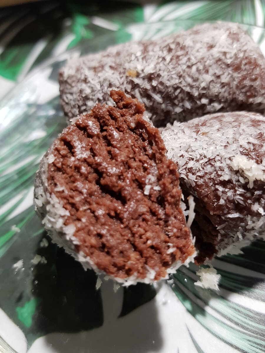 пирожное брауни с кокосом