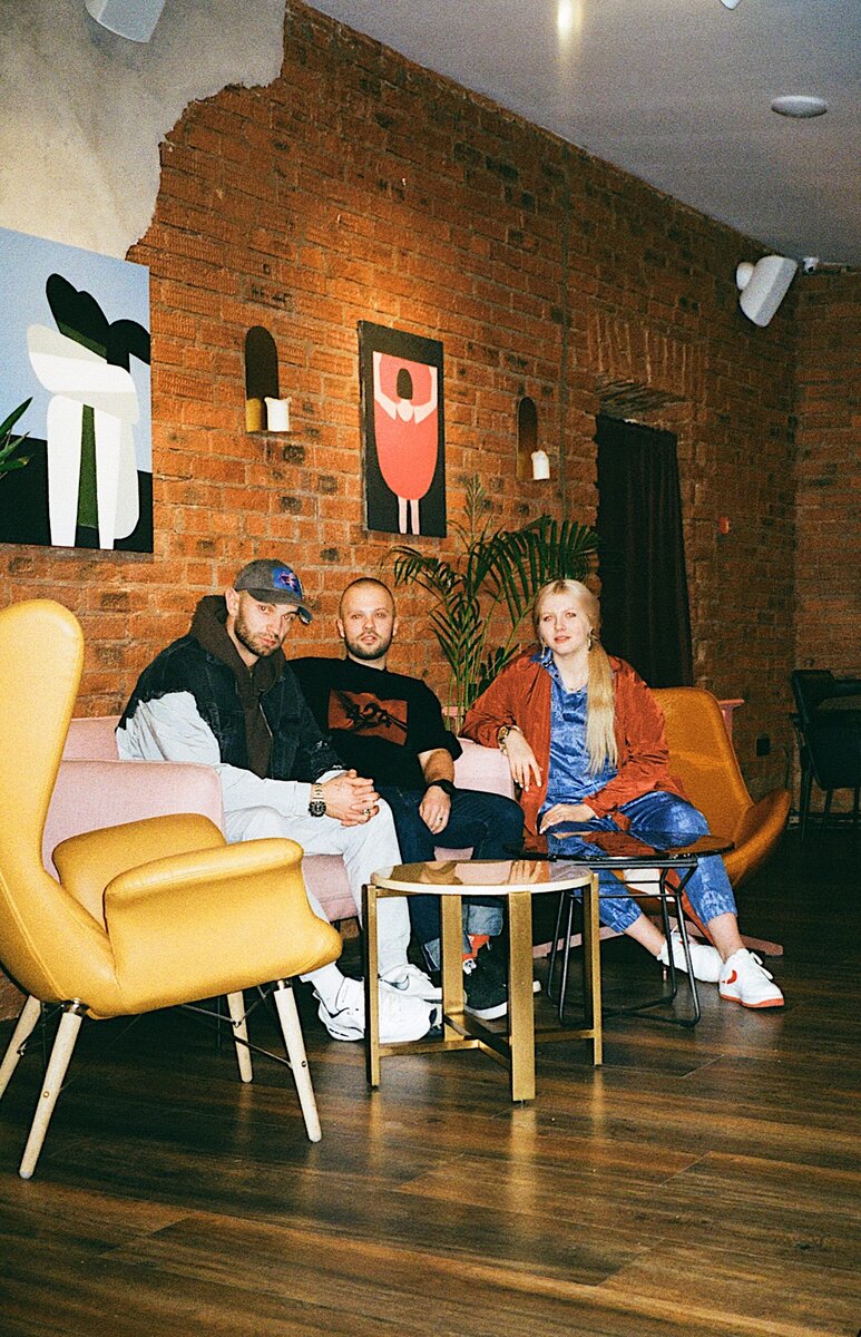 Пленочный снимок сразу после интервью для Луи Вагон