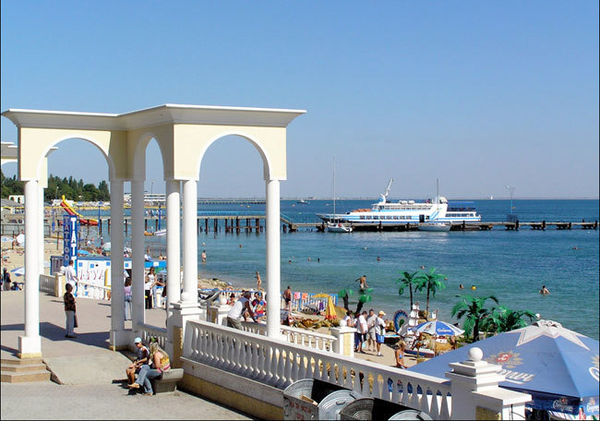 Пляж в Евпатории