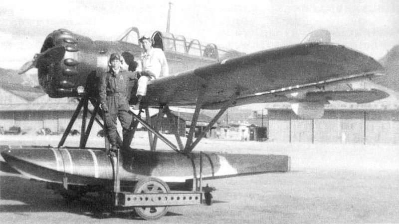 Гидросамолет Yokosuka E14Y "Glenn"