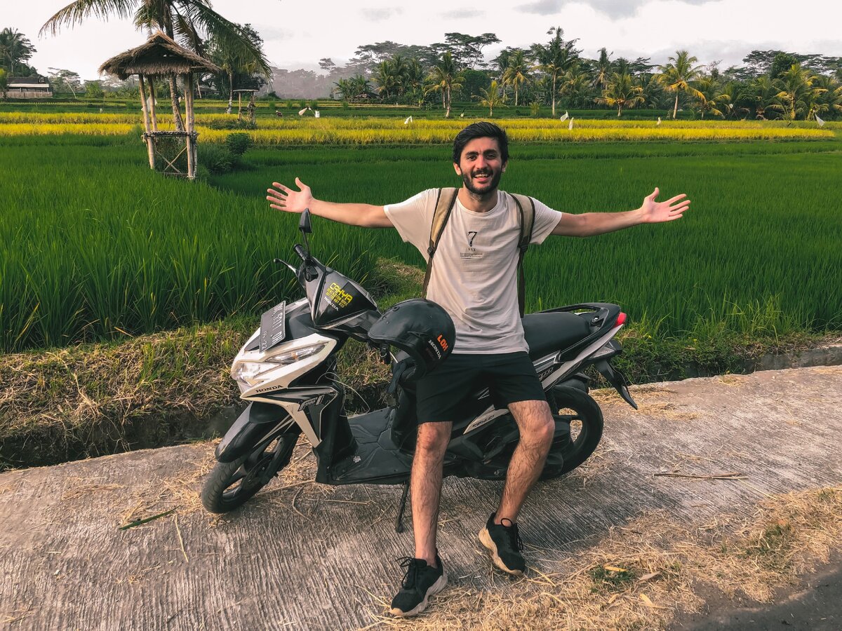 по дороге к водопаду Suwat Waterfall