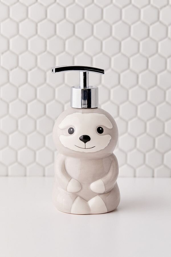 https://www.google.com/url?sa=i&url=https%3A%2F%2Fwww.urbanoutfitters.com%2Fde-de%2Fshop%2Fsloth-soap-dispenser&psig=AOvVaw1RvcPHZt4JCty7tMdgSpNi&ust=1572516397723000&source=images&cd=vfe&ved=0CAMQjB1qFwoTCOiN3Jzew-UCFQAAAAAdAAAAABAD