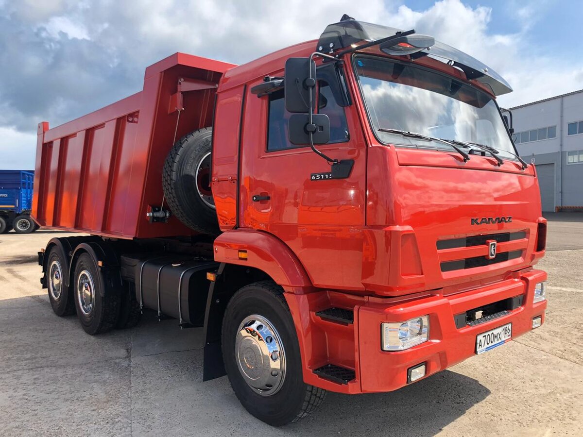 Самосвал КамАЗ 65115 после тюнинга в ООО "НИКО"