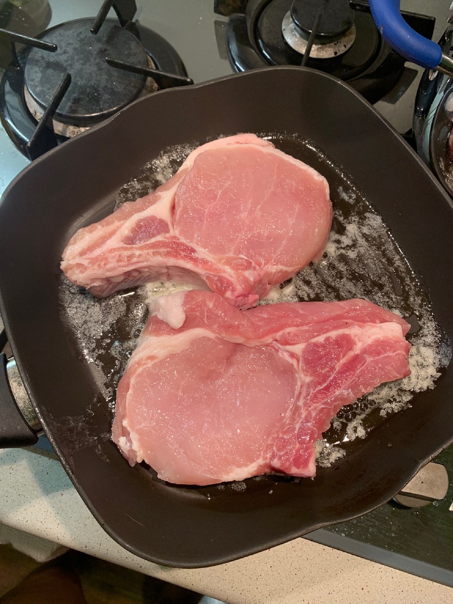 Мясо на косточке