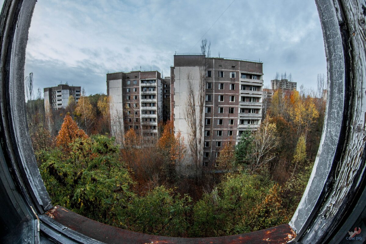 3-й микрорайон Припяти | Обошли 144 заброшенных квартиры. Одна из них оказалась жилая
