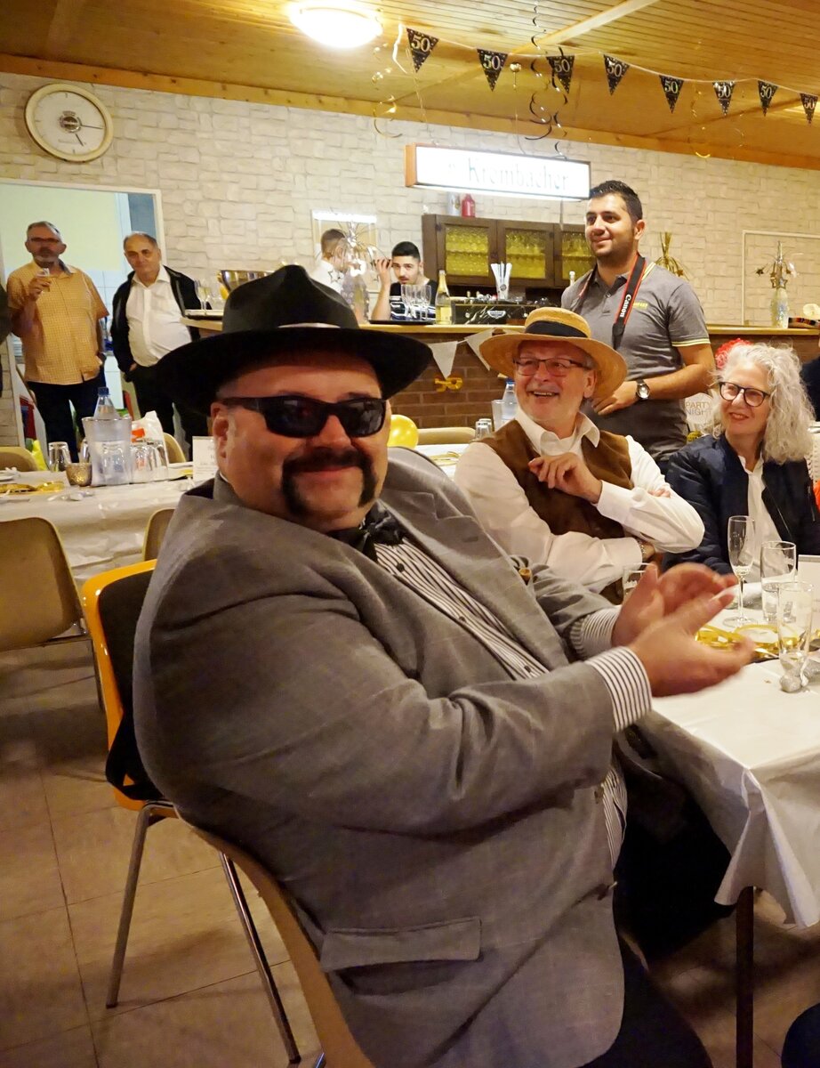  Кто ты, дон Диего из Мадрида или мистер Смит? 