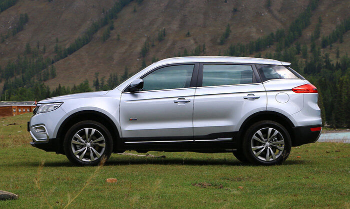 Geely Atlas 2018 г.в., фото: www.njcar.ru