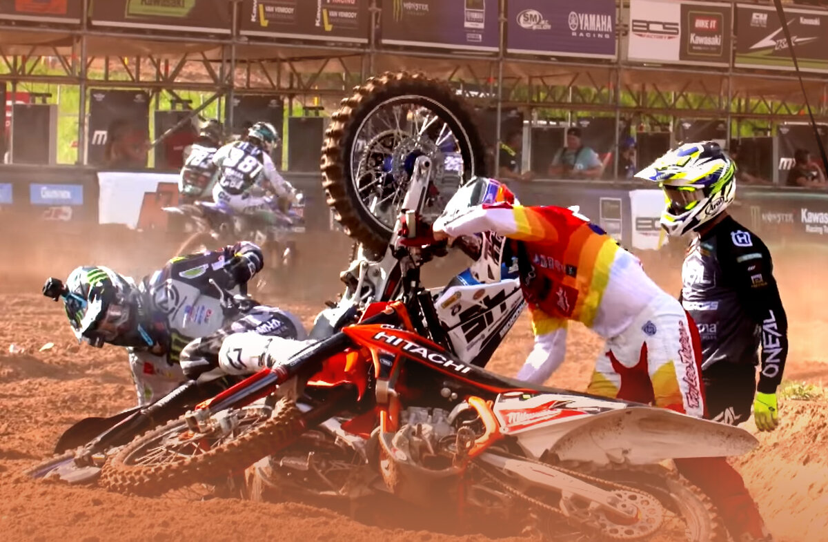 Mxgp motocross. Мотокросс 2019. MXGP авария. Адреналин в мотоспорте.