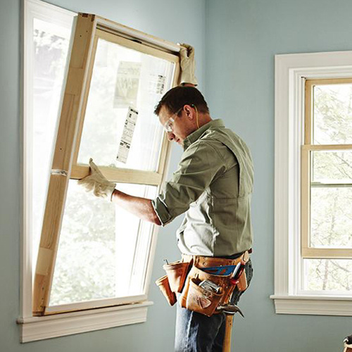 Как заменить окно в загородном доме