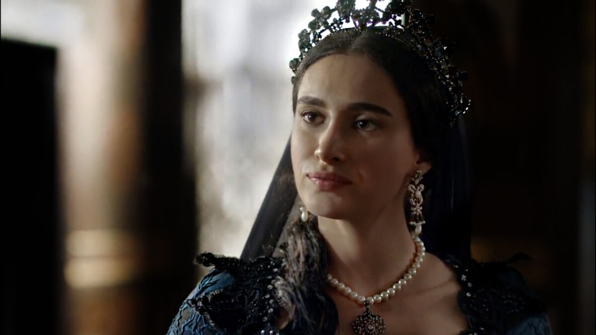 Кадр из сериала "Великолепный век. Кесем Султан". Источник: http://univerno.net/imperiya-kyosem-kesem-sultan-2-sezon-15-45-seriya.html