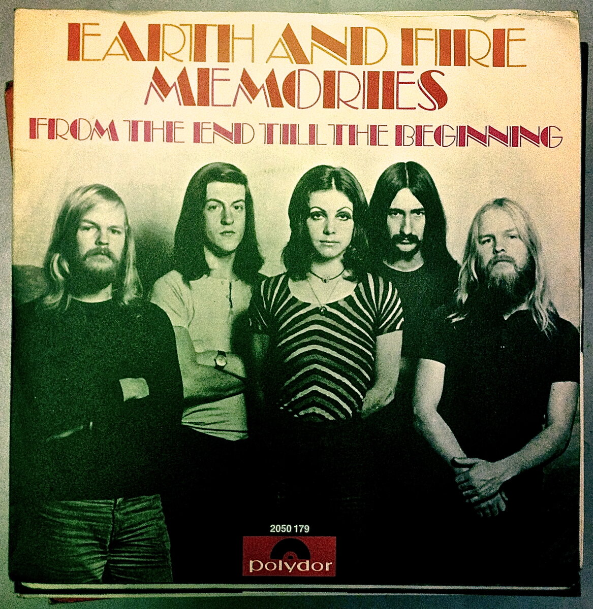 Earth and fire песня. Манюэла Берлот. Группа Earth and Fire. Earth and Fire 1970. Earth and Fire Memories.