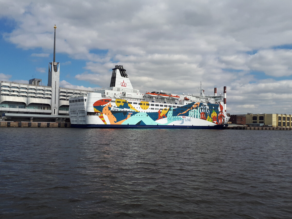 Паром "Принцесса Анастасия"