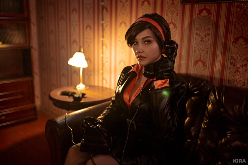 (Кейт Арчер из No One Lives Forever 2 от Mono Abel)