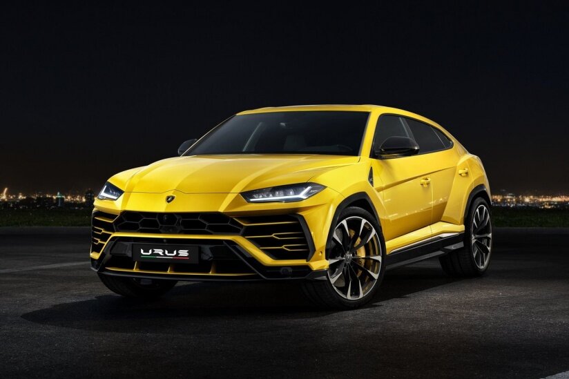 На фото Lamborghini urus