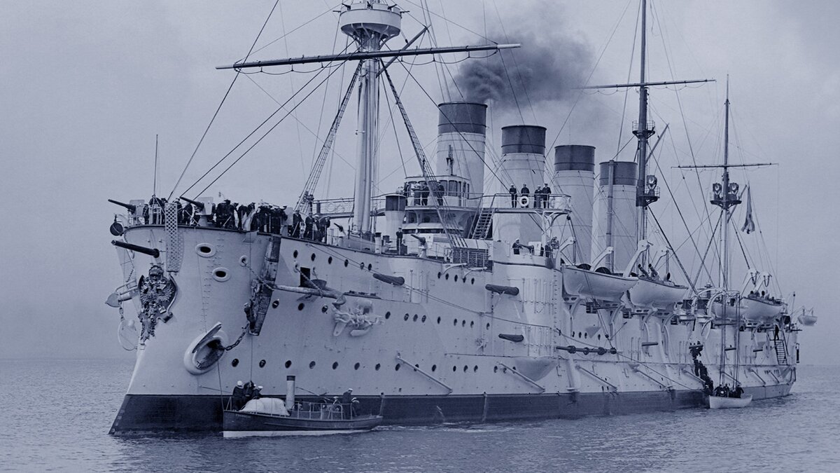 Броненосный крейсер "Россия".