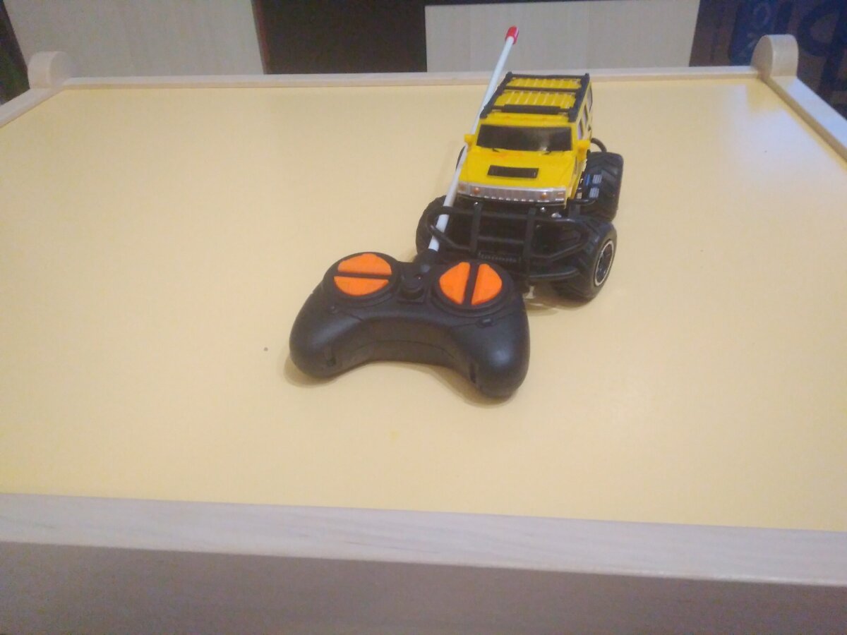 Джип на радиоуправлении, фото автора