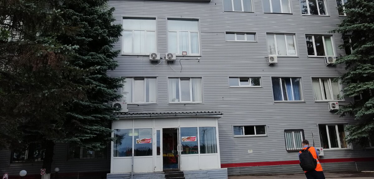 Главный вход