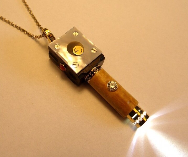 Подвеска-фонарик Eluxio