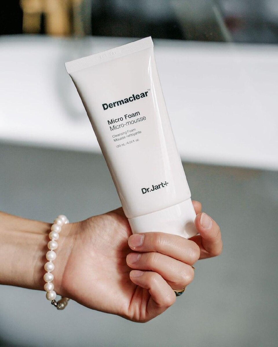 Dermaclear Micro Foam от марки Dr. Jart+ пенка для умывания