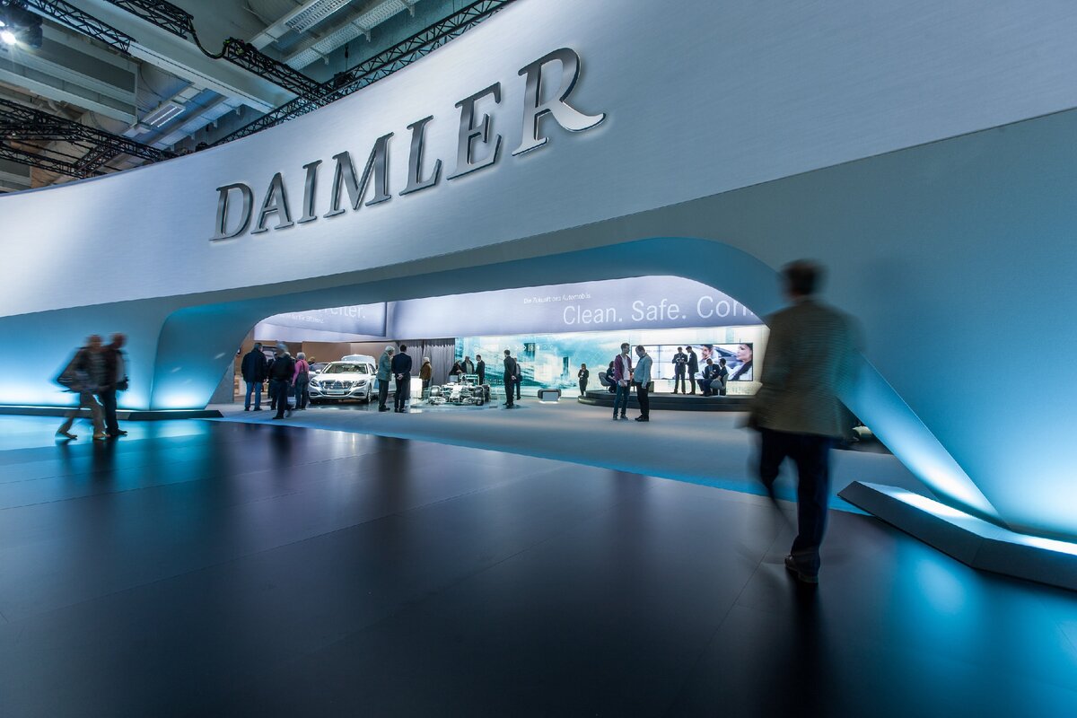 Акции немецких автопроизводителей дорожают на позитивном отчете Daimler