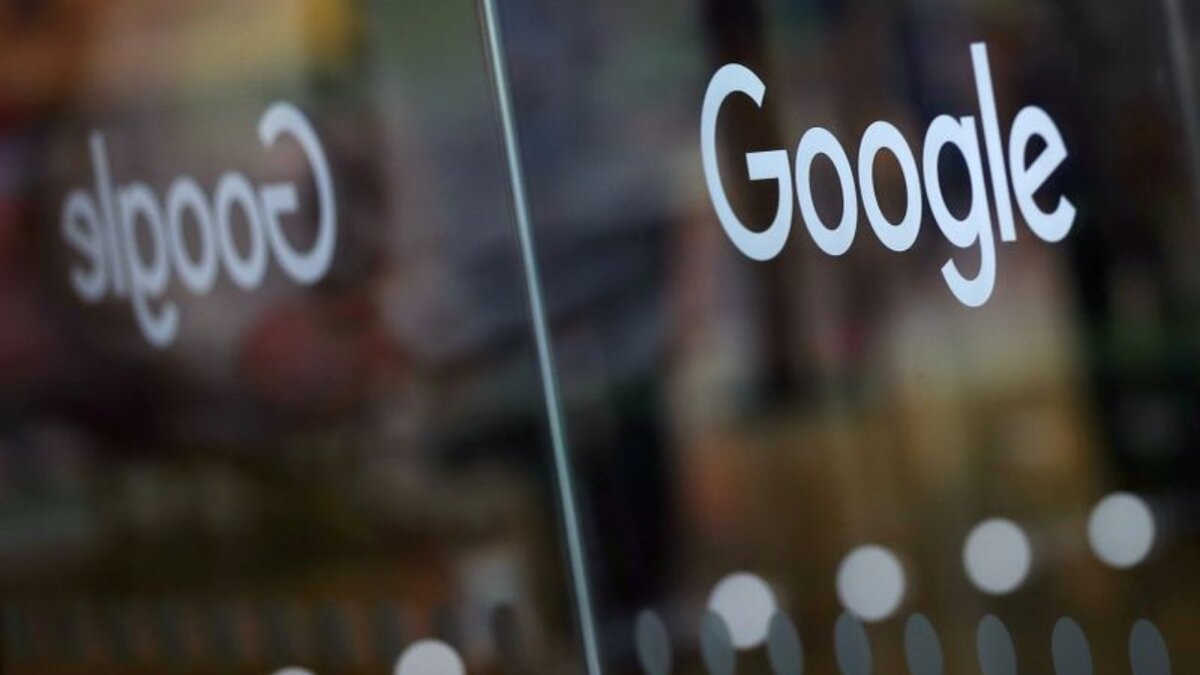 Facebook и Google будут контролироваться правительством Великобритании