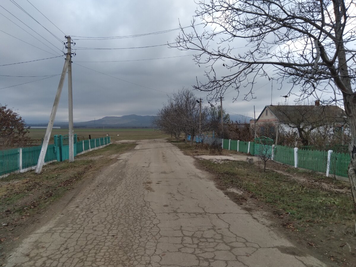 село лекарственное симферопольский район. холмовка бахчисарайский район. красногвардейский район село красногвардейское крым. село ближнее феодосия. село удачное крым красногвардейский район.