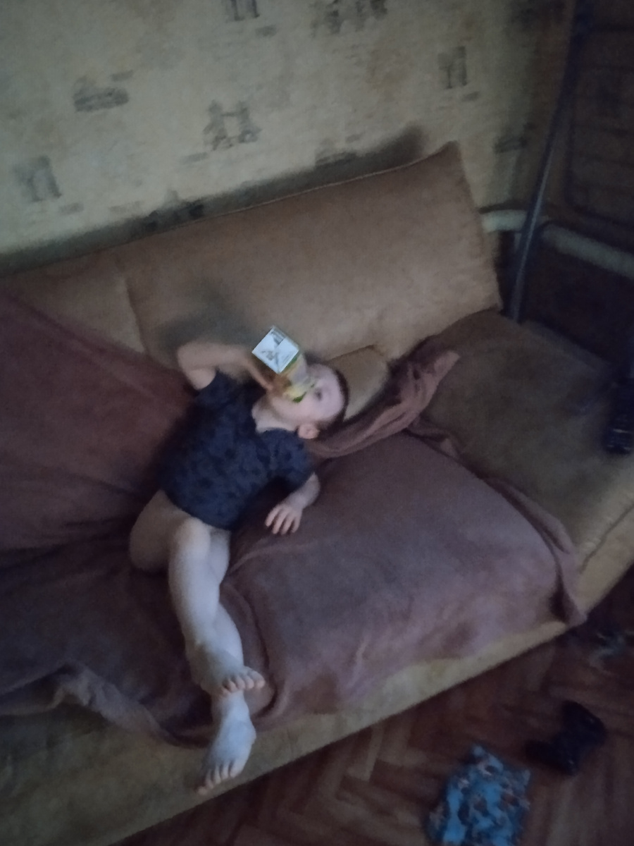 А вот и собственно младший брат