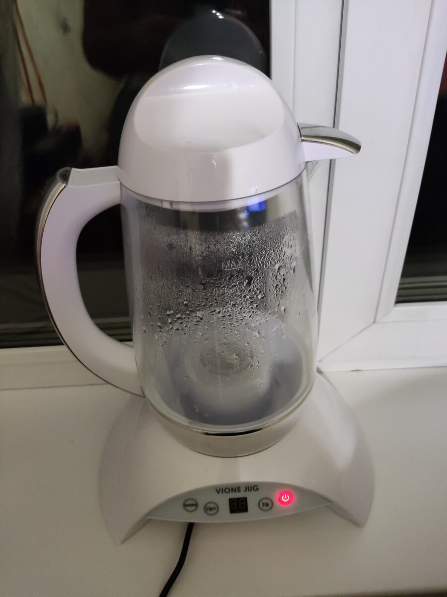 Этот прибор делает водородную воду.