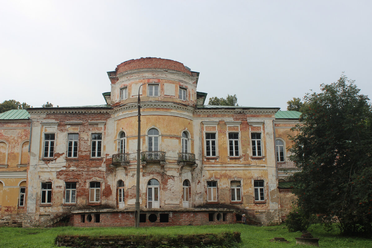 Усадьба Михайловская