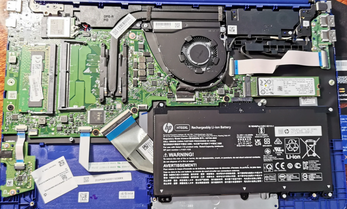 Источник — отзывы https://market.yandex.ru/product--noutbuk-hp-15s-eq1320ur-amd-athlon-3150u-2400mhz-15-6-1920x1080-4gb-128gb-ssd-amd-radeon-graphics-windows-10-home/834005021/reviews?sku=834005021&cpa=0