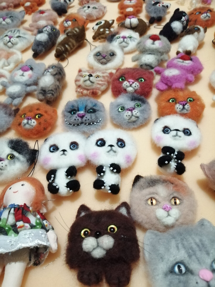 вот они, мои брошечки