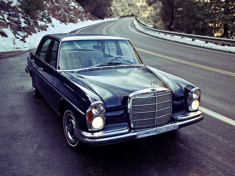 Mercedes Benz w109