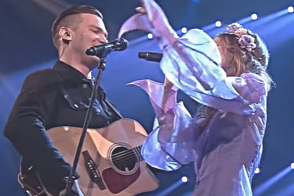 Иван Харьковский и Арина Данилова с песней «All of Me», шоу "Голос", "Первый канал", вторые "Поединки", десятый сезон