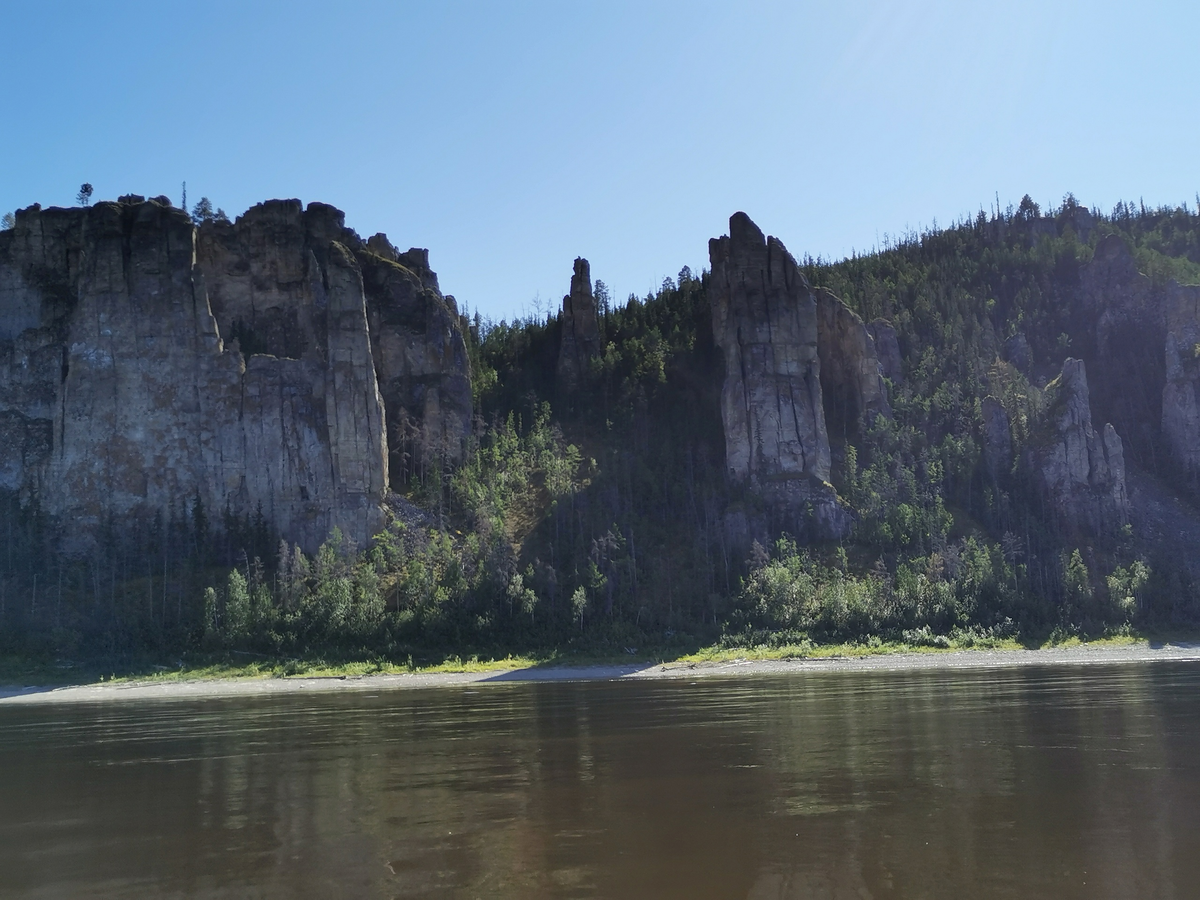 Река лена. Якутия 2020. Якутия 2020. Поселок еланка. Фото зелёный мыс в якутии 2020.