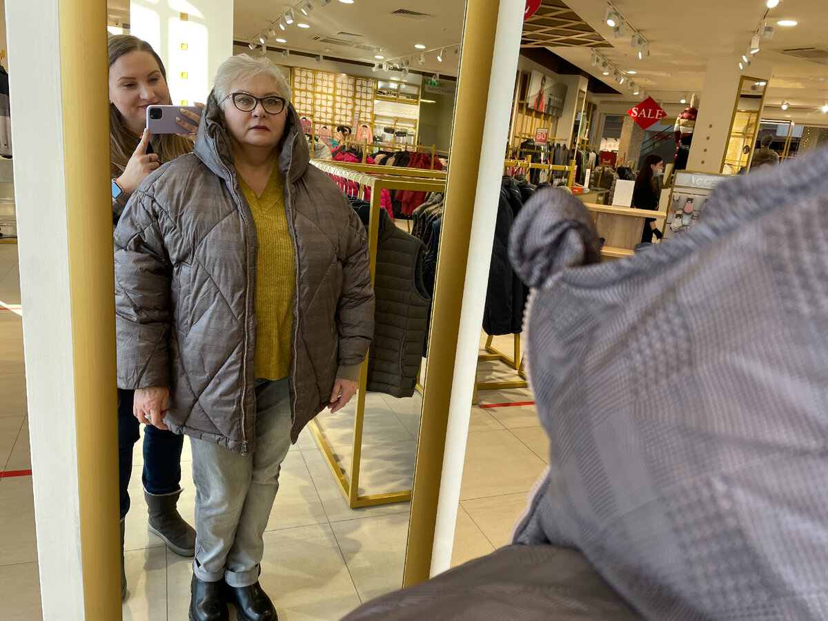 Шопинг с мамой: нашли классные модели пуховиков и курток с большими ...