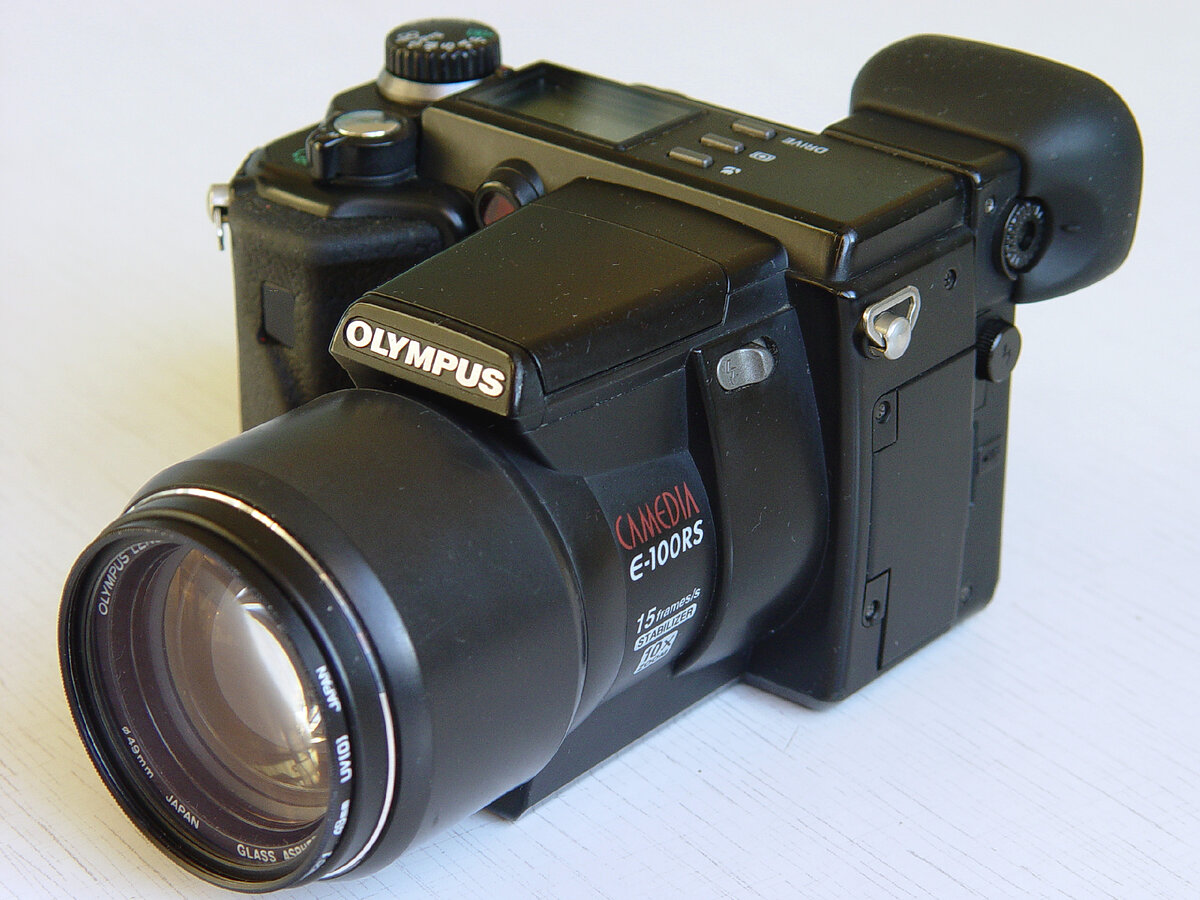 Olympus E-100RS