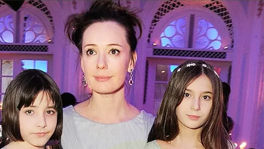 Чулпан Хаматова сбежала в Латвию вместе с детьми