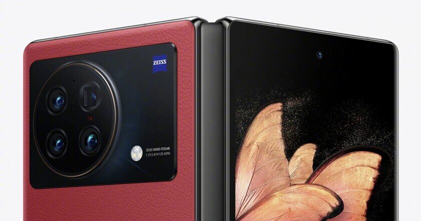    Камеры X Fold+ сделаны в сотрудничестве с ZEIZZ. Фото: Vivo